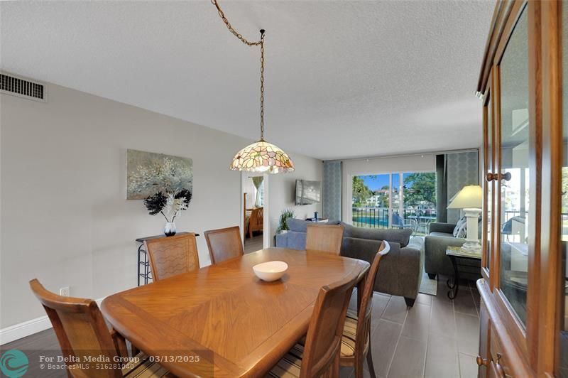 8980 S Hollybrook Boulevard, Unit 304, Pembroke Pines, FL 33025 Photo