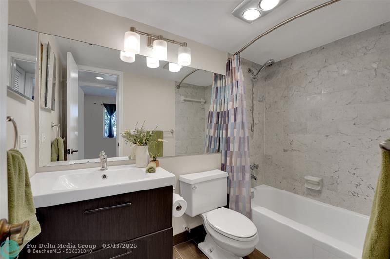 8980 S Hollybrook Boulevard, Unit 304, Pembroke Pines, FL 33025 Photo