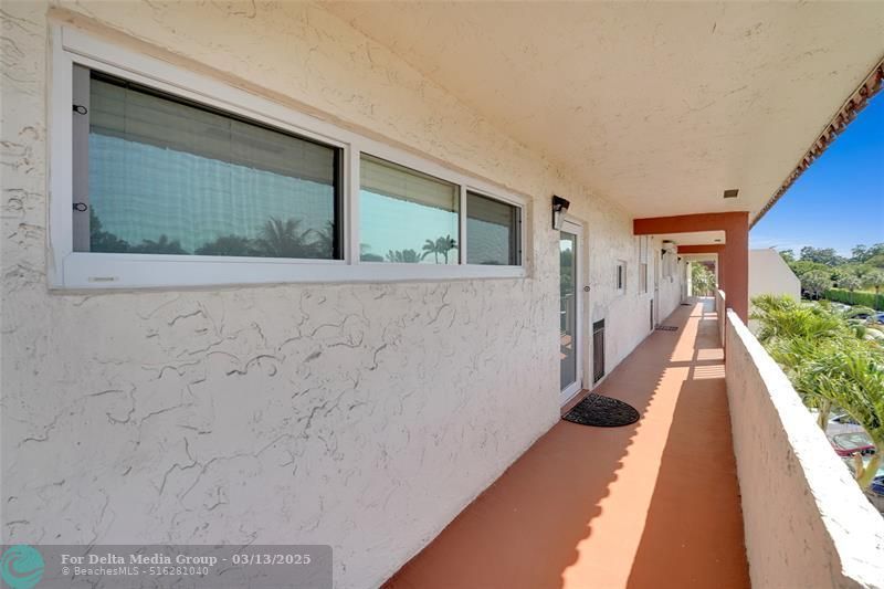 8980 S Hollybrook Boulevard, Unit 304, Pembroke Pines, FL 33025 Photo