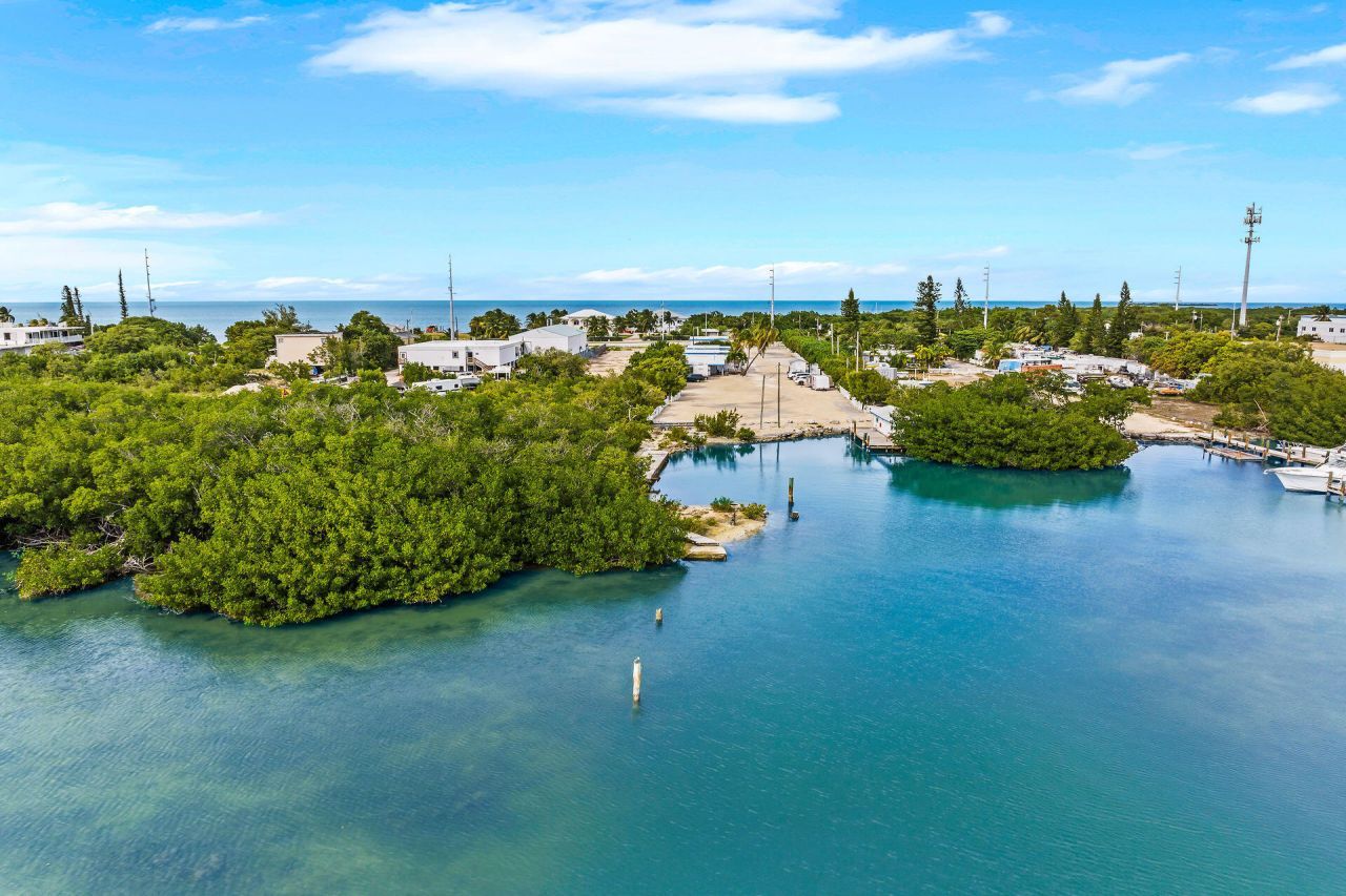 12685 Overseas Highway, Marathon, FL 33050 Photo