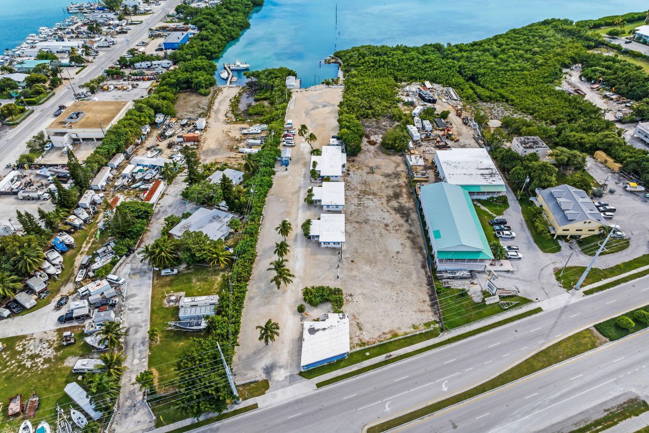 12685 Overseas Highway, Marathon, FL 33050 Photo