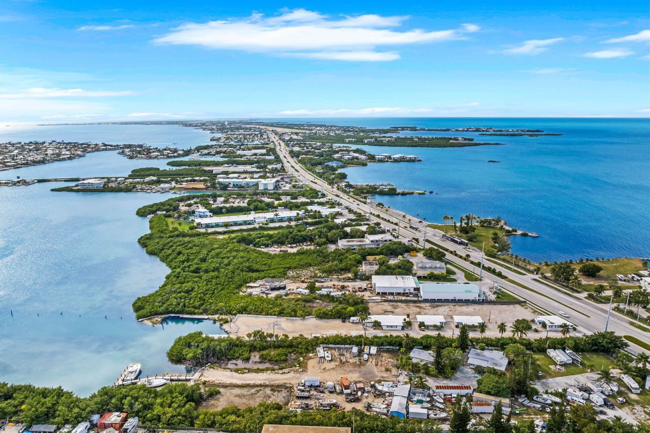 12685 Overseas Highway, Marathon, FL 33050 Photo