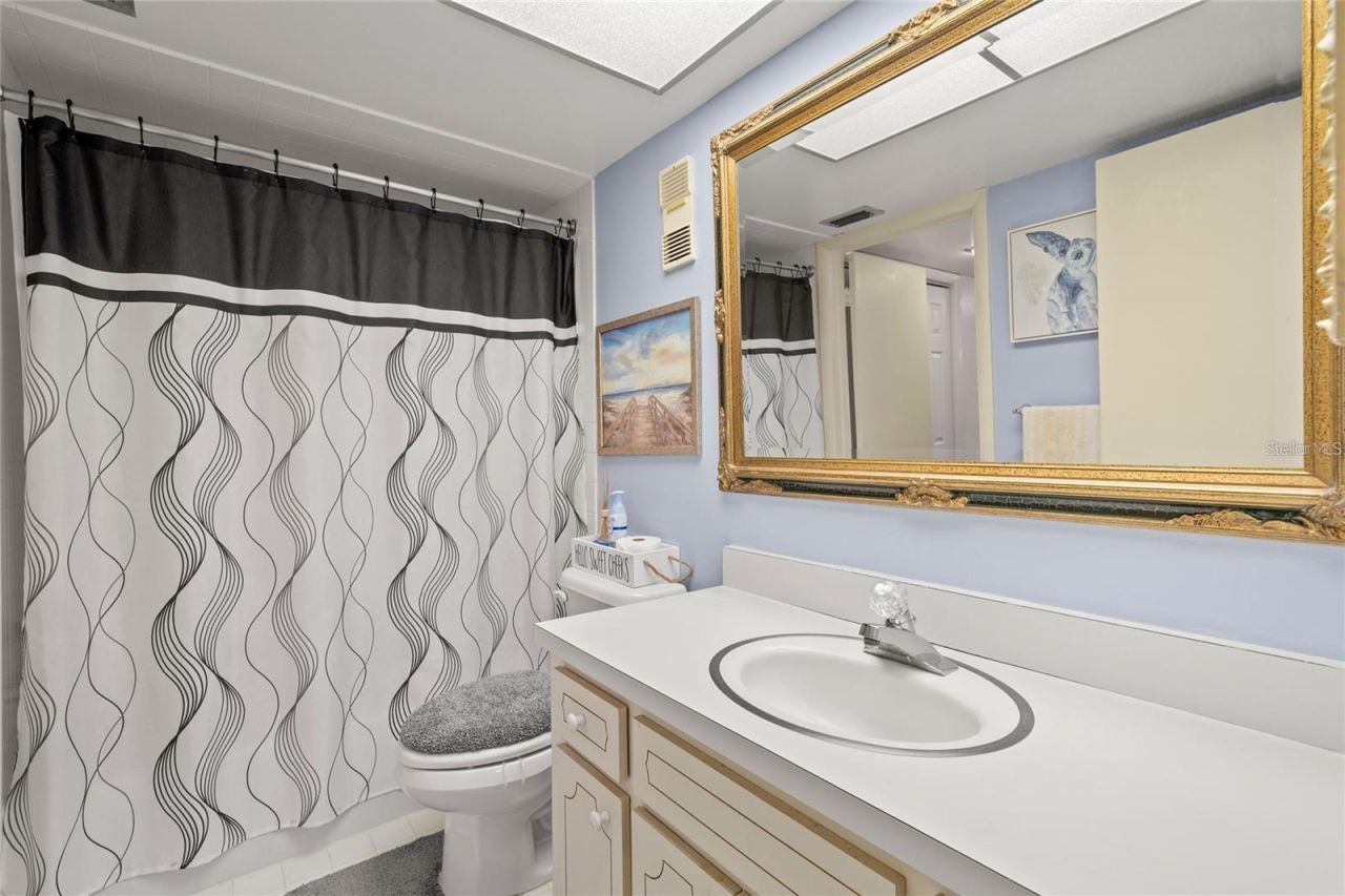 4900 Brittany Drive S, Unit 205, Saint Petersburg, FL 33715 Photo