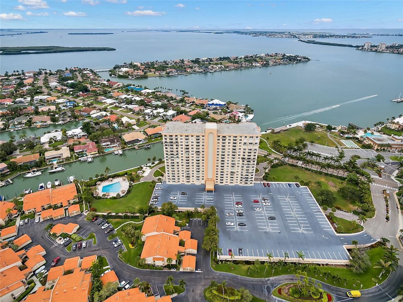 4900 Brittany Drive S, Unit 205, Saint Petersburg, FL 33715 Photo