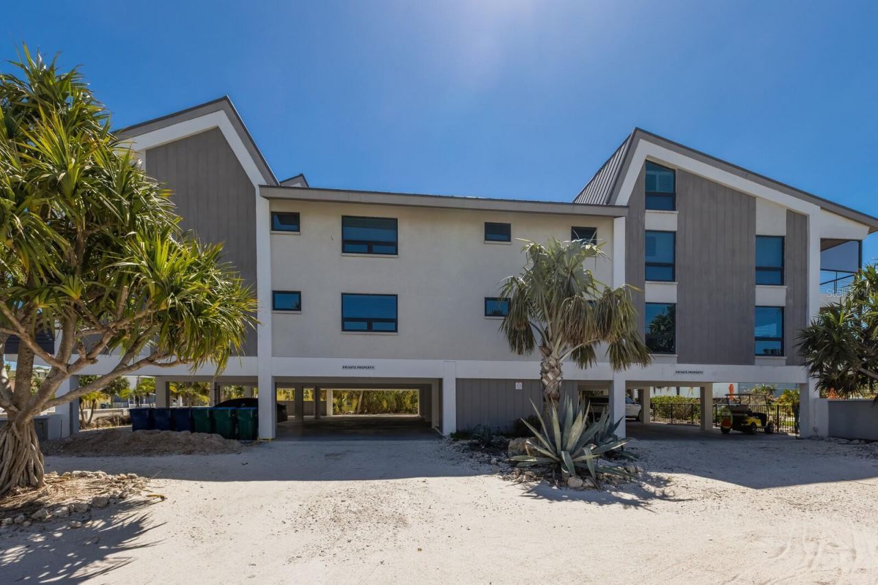 6804 Gulf Drive, Unit 6804, Holmes Beach, FL 34217 Photo