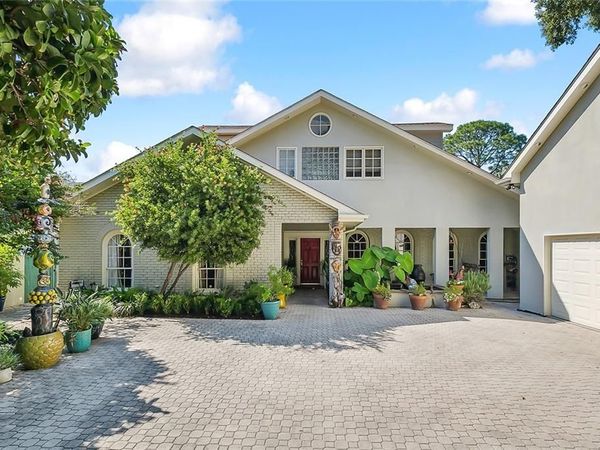 5776 BELLAIRE Drive, New Orleans, LA 70124