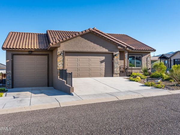 661 SHADOW CANYON Drive, Clarkdale, AZ 86324