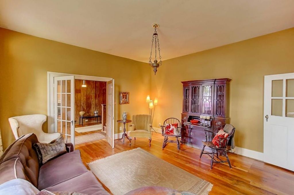 408 N Parler Avenue Photo 17