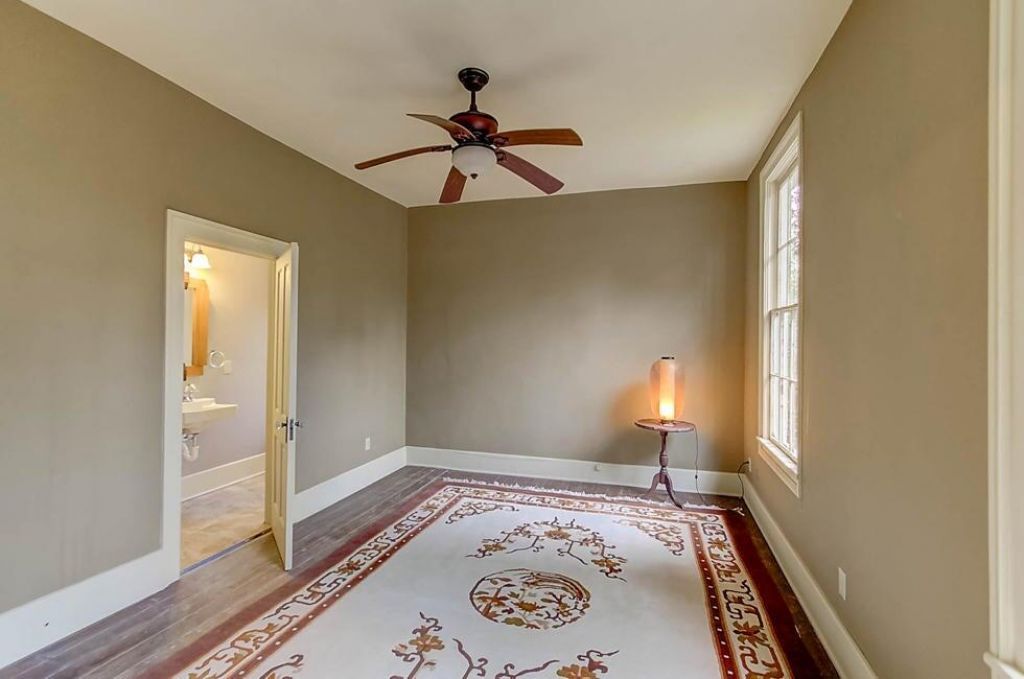 408 N Parler Avenue Photo 38