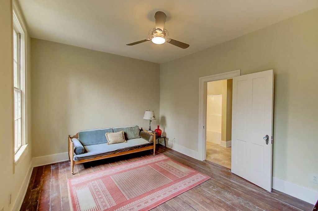 408 N Parler Avenue Photo 47