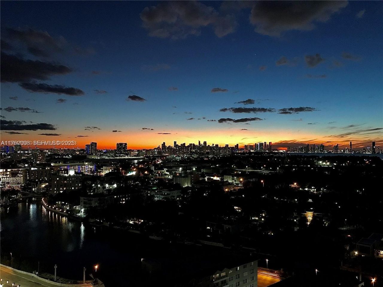 2655 Collins Ave, Unit 1906, Miami Beach, FL 33140 Photo