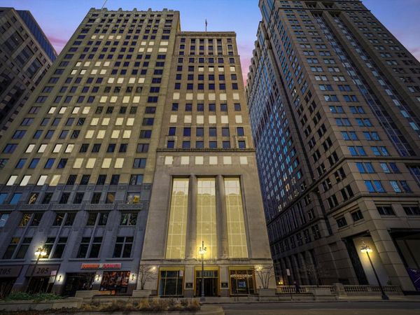 211 W Wacker Drive, Unit 1610, Chicago, IL 60606