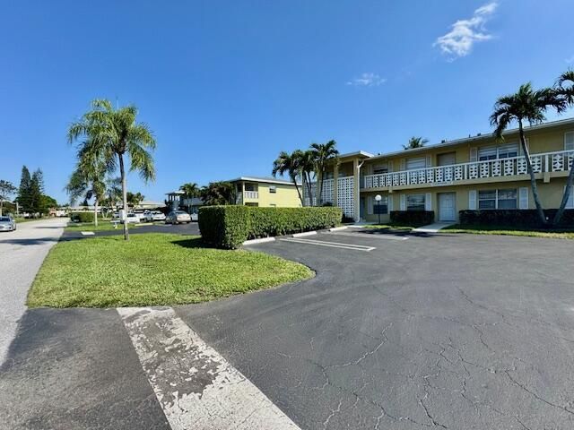 2510 Black Olive Boulevard, Unit 203, Delray Beach, FL 33445 Photo