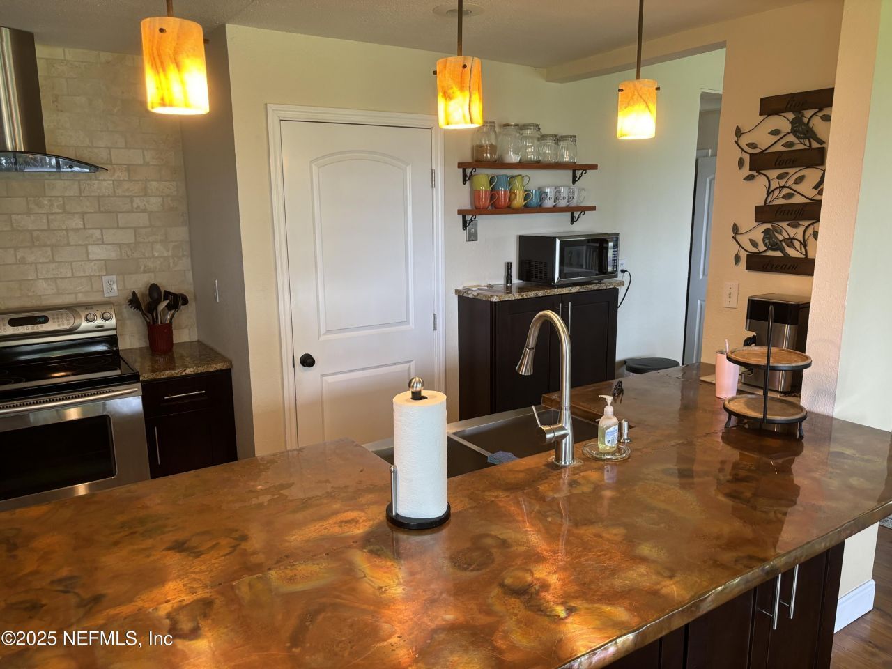 6001 Bird Island Drive, Lady Lake, FL 32159 Photo