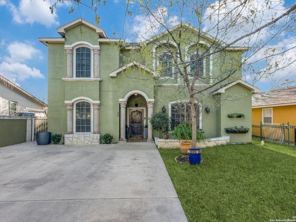 58 Dolores, San Antonio, TX 78228