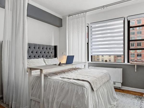 240 46 E, Unit 10E, New York (Manhattan), NY 10017