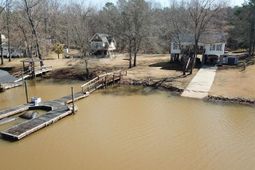 1952 White Road photo 4