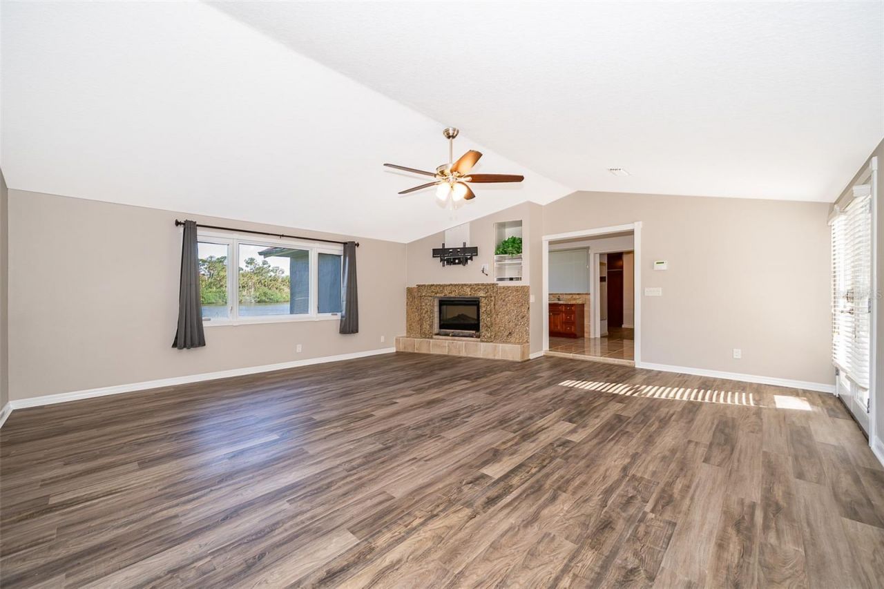 372 Rest Haven Road, Geneva, FL 32732 Photo