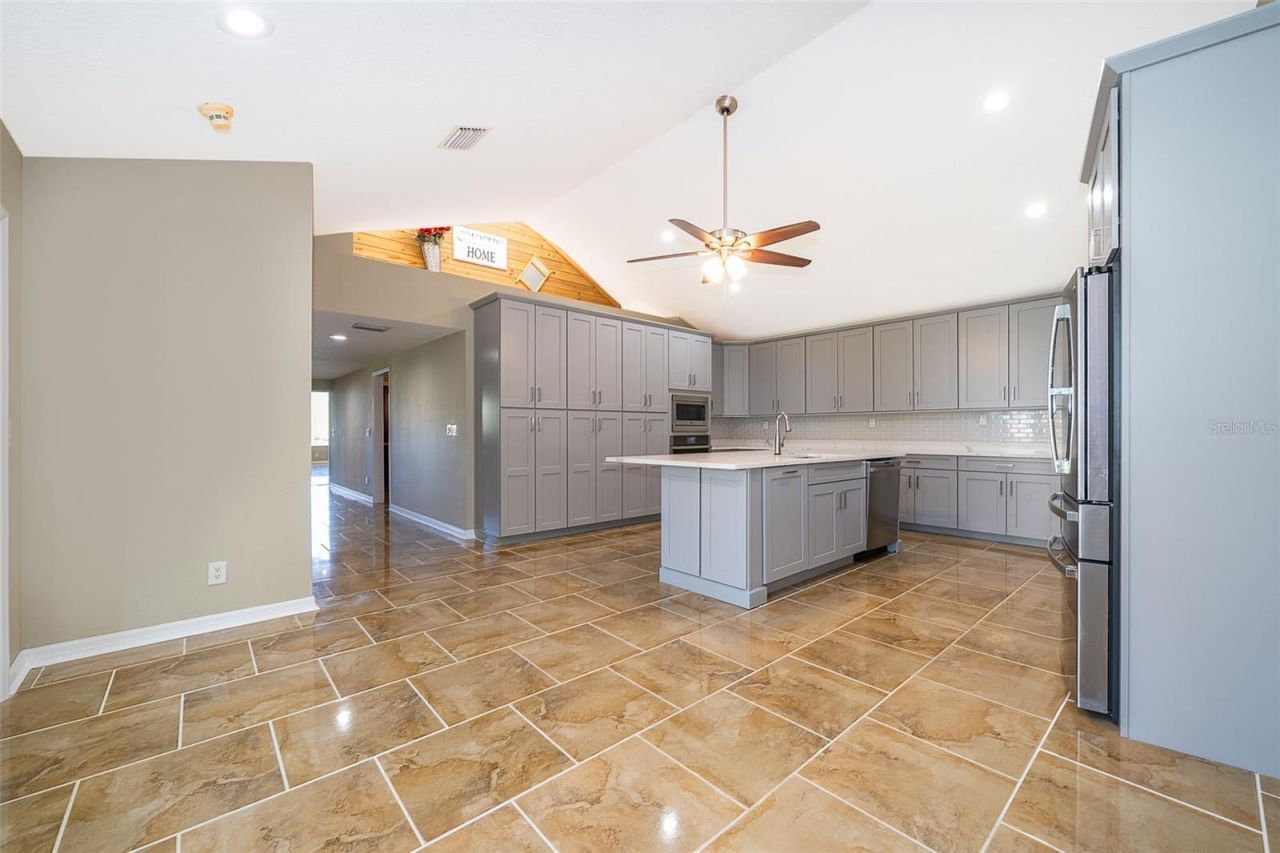 372 Rest Haven Road, Geneva, FL 32732 Photo