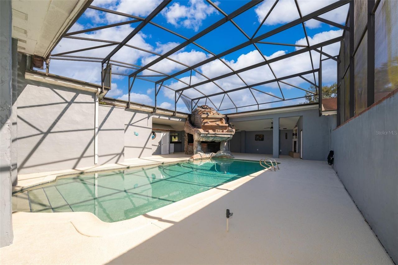 372 Rest Haven Road, Geneva, FL 32732 Photo