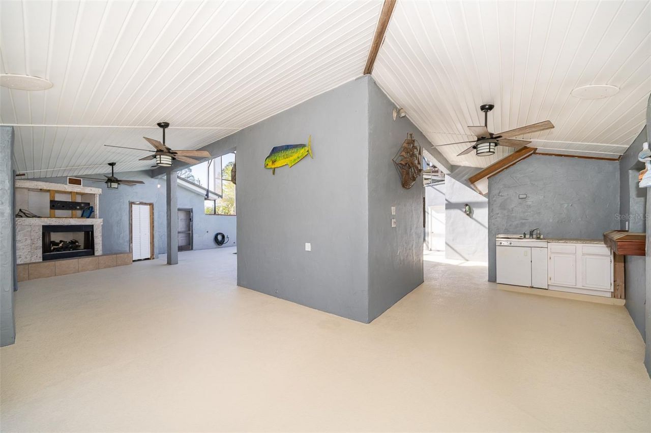 372 Rest Haven Road, Geneva, FL 32732 Photo