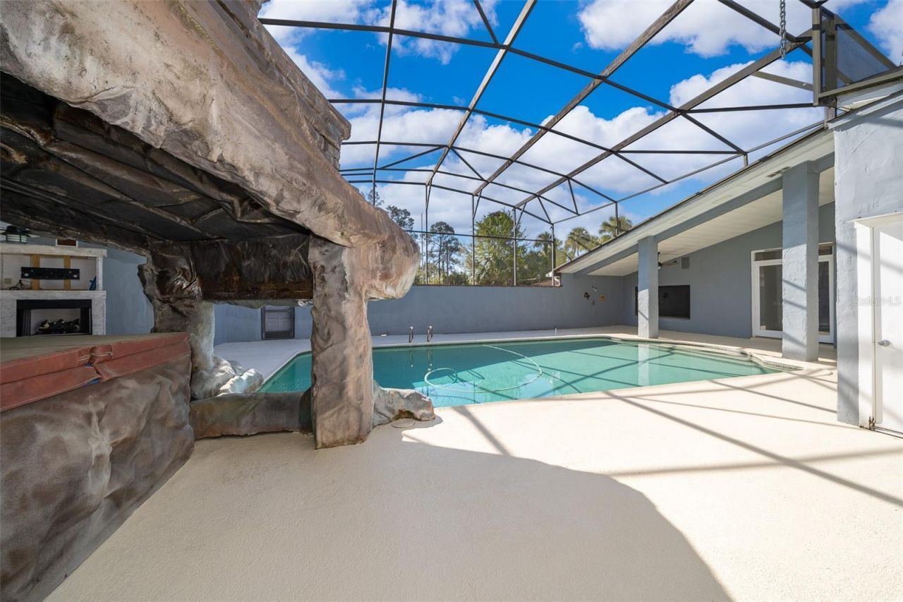 372 Rest Haven Road, Geneva, FL 32732 Photo