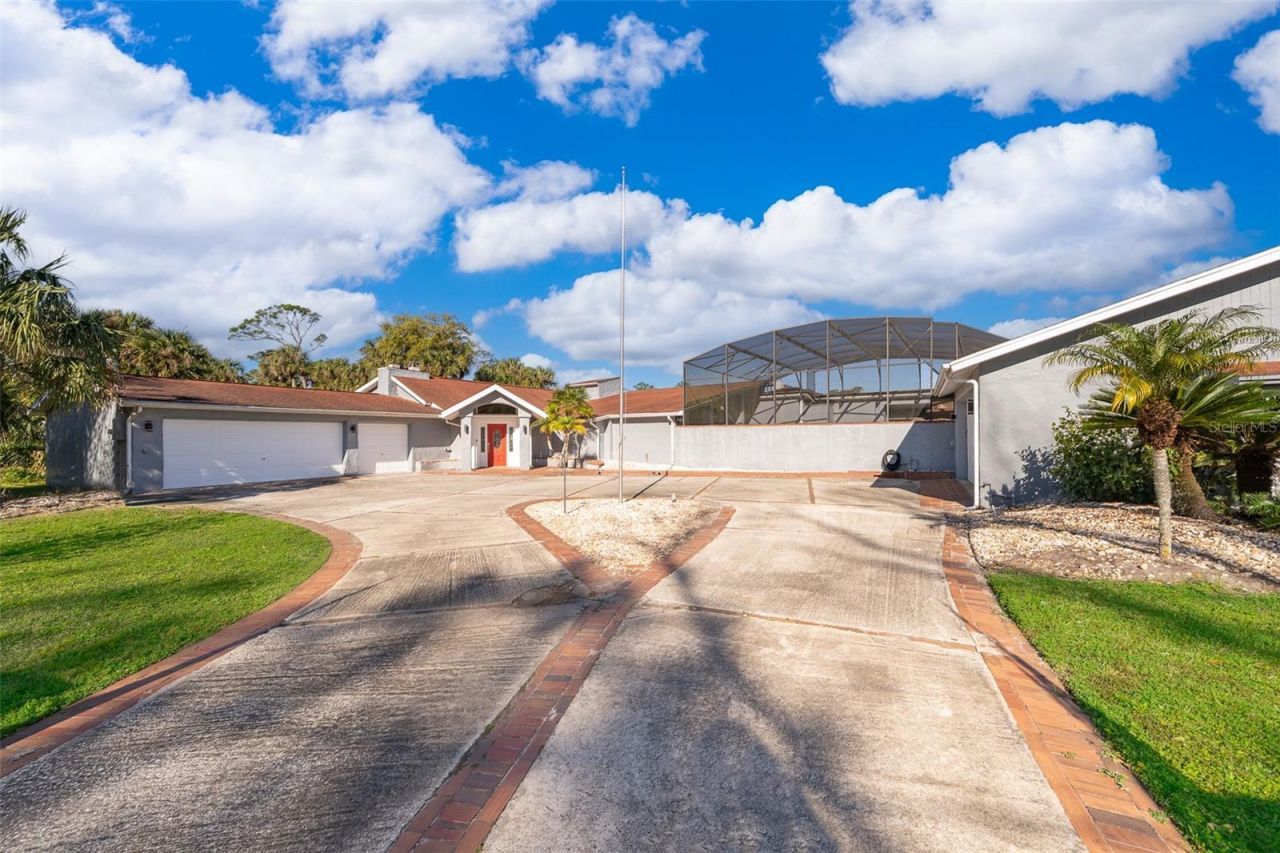 372 Rest Haven Road, Geneva, FL 32732 Photo