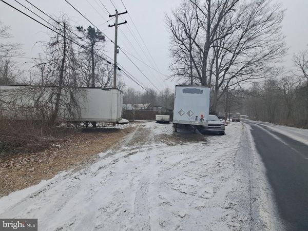 124 MOLASSES ROAD, BANGOR, PA 18013