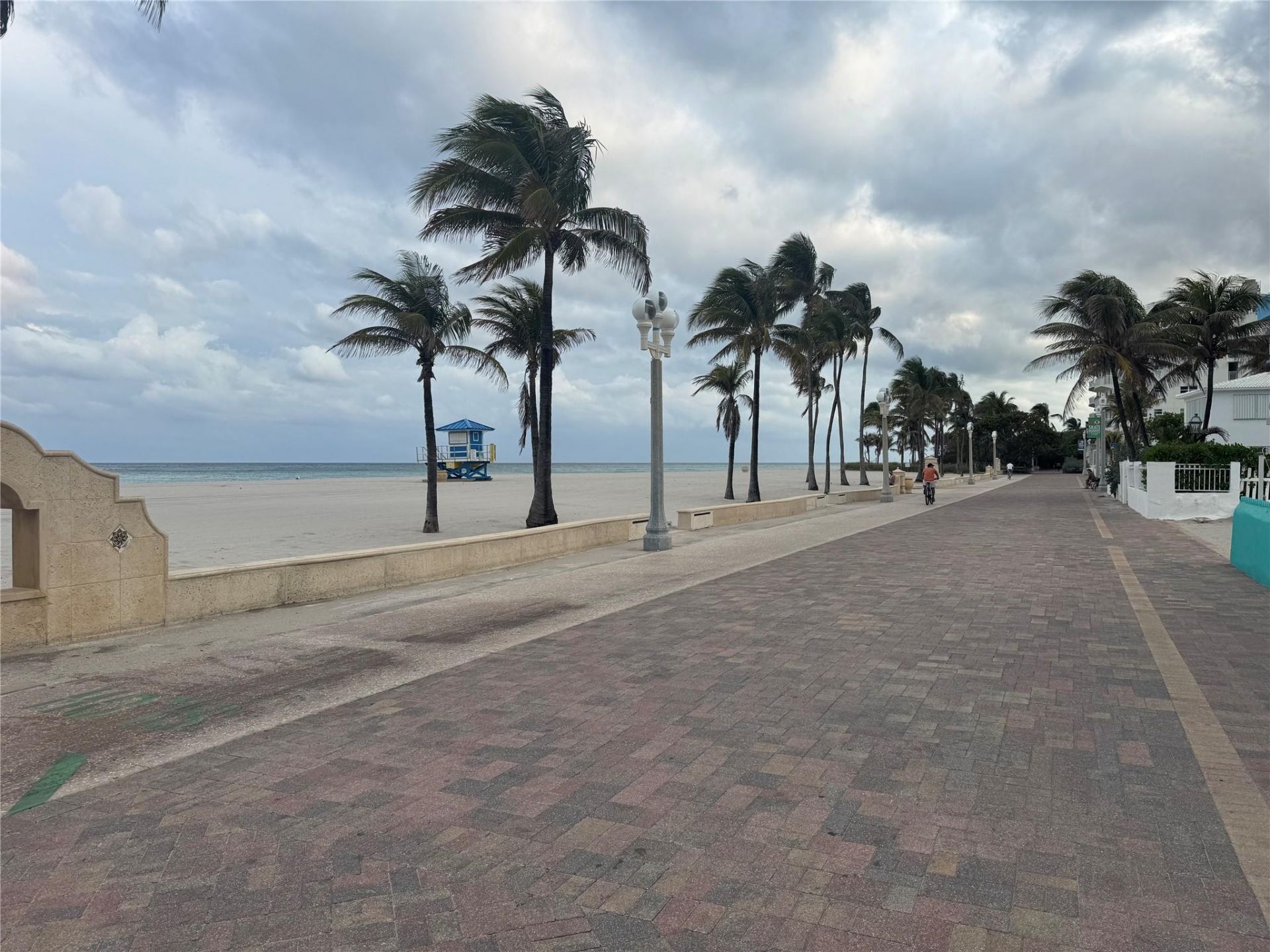 323 Monroe Street, Unit 2, Hollywood, FL 33019 Photo