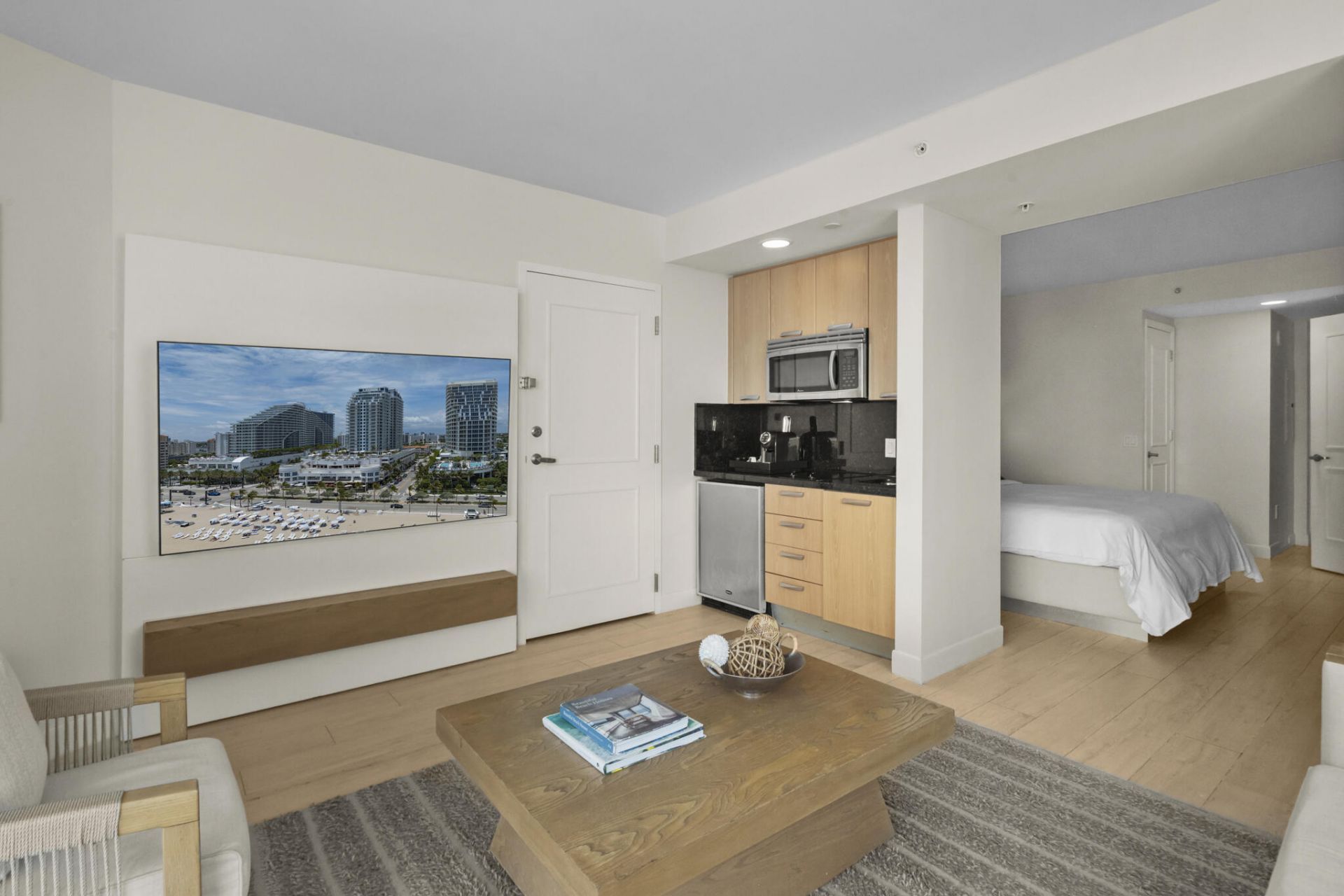 505 N Fort Lauderdale Beach, Unit 1809, Fort Lauderdale, FL 33304 Photo