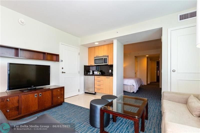 505 N Fort Lauderdale Beach, Unit 1809, Fort Lauderdale, FL 33304 Photo
