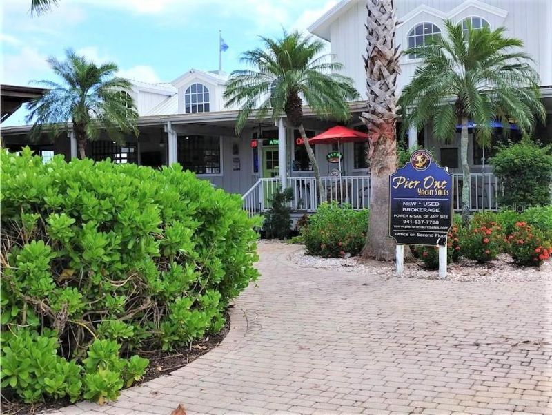 801 Islamorada Boulevard, Unit 22A, Punta Gorda, FL 33955 Photo