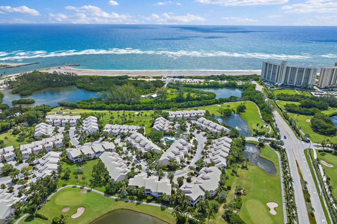 2905 Fairway Drive N, Jupiter, FL 33477 Photo