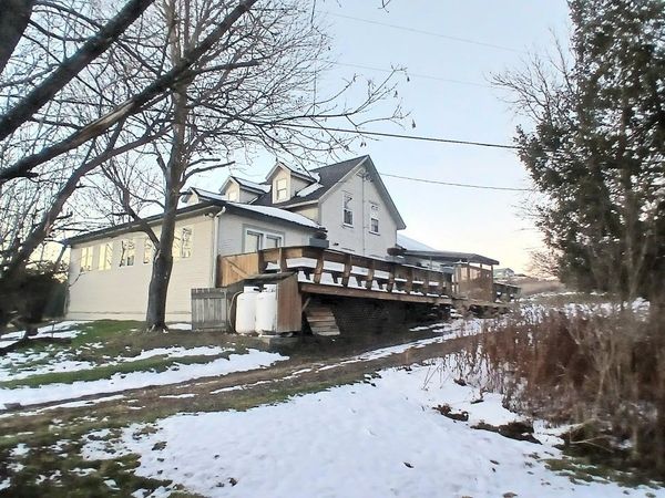 852 Pollander Road, Cambridge, VT 05464