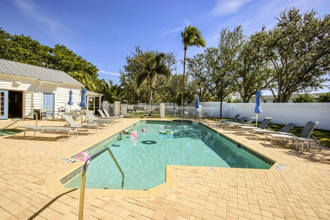 16090 Bentwood Palms Dr, Fort Myers, FL 33908 Photo