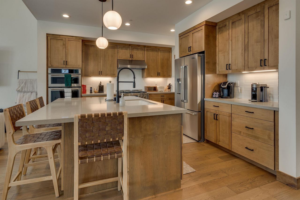 9234 Heartwood Drive, Truckee, CA 96161 Photo