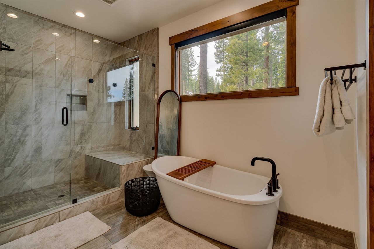 9234 Heartwood Drive, Truckee, CA 96161 Photo