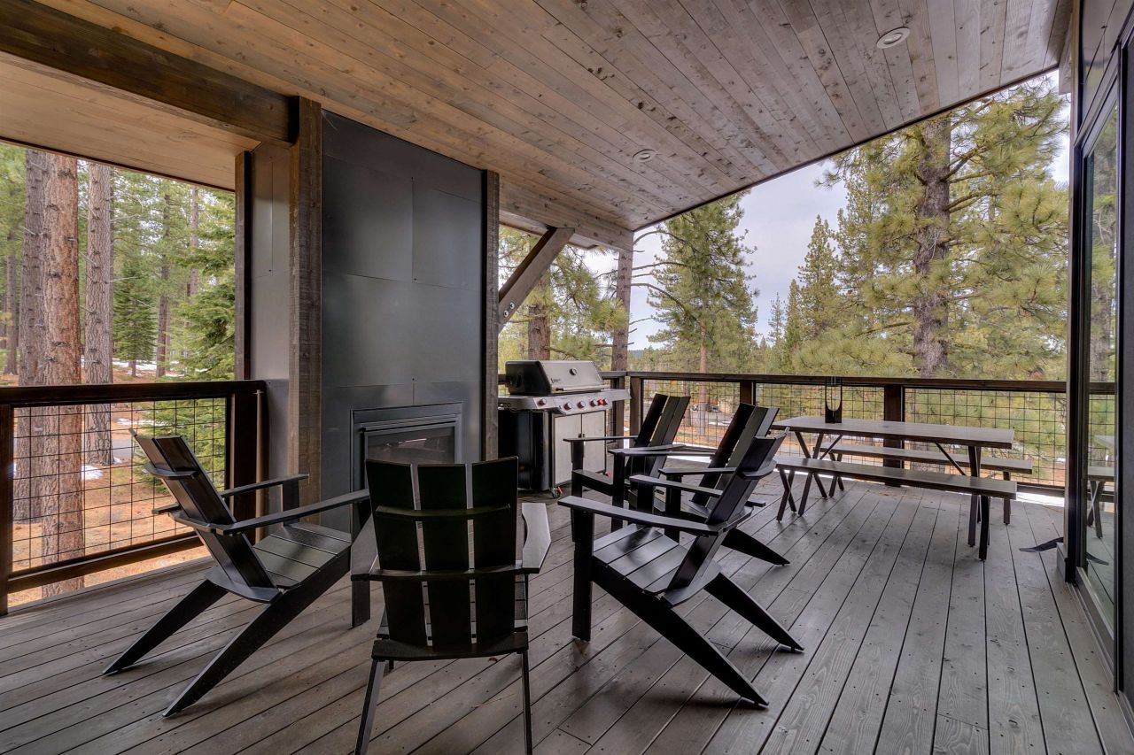 9234 Heartwood Drive, Truckee, CA 96161 Photo