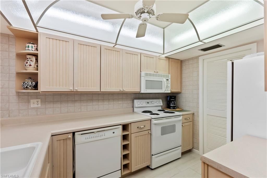 25900 Hickory Blvd, Unit 405, Bonita Springs, FL 34134 Photo