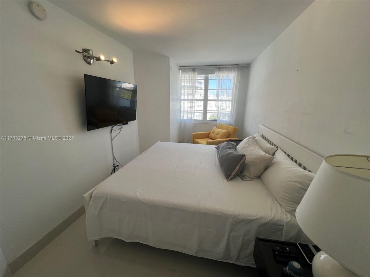 100 Lincoln Rd, Unit 945, Miami Beach, FL 33139 Photo