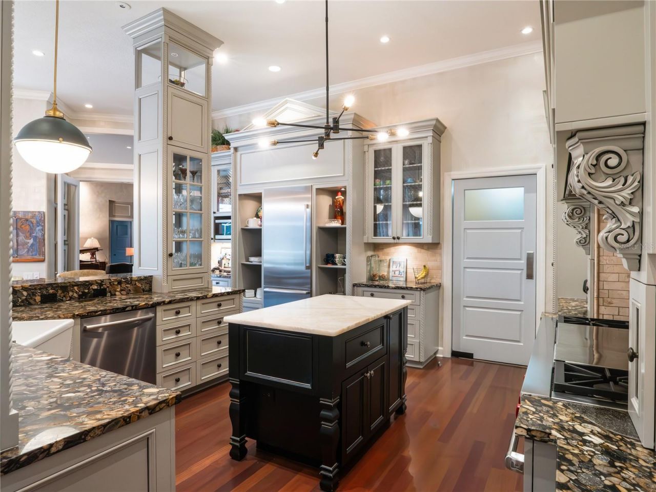 16211 Villarreal De Avila, Tampa, FL 33613 Photo