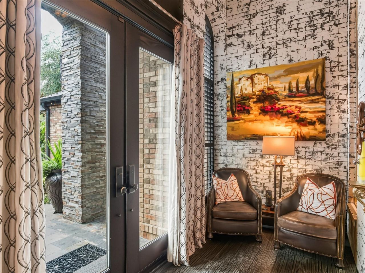 16211 Villarreal De Avila, Tampa, FL 33613 Photo