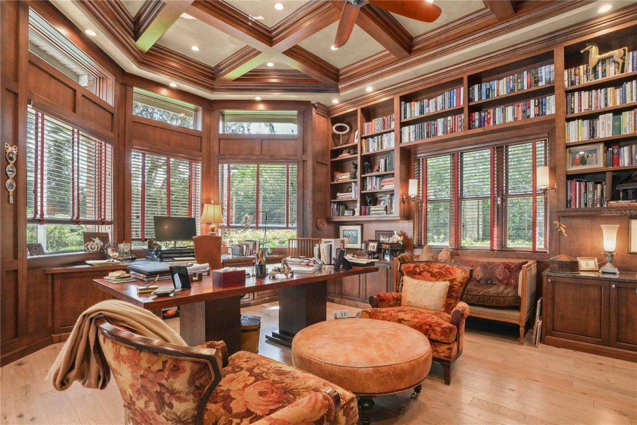 16211 Villarreal De Avila, Tampa, FL 33613 Photo