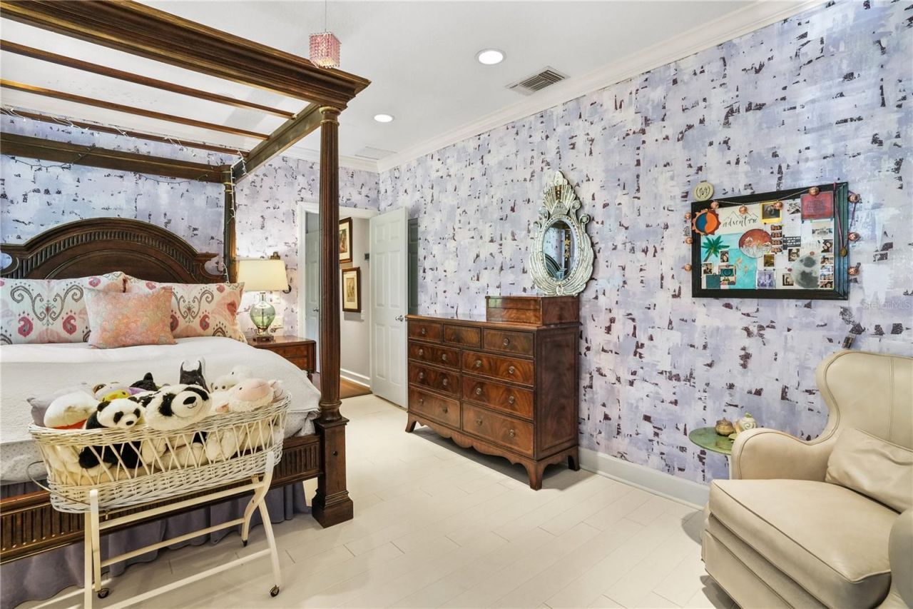 16211 Villarreal De Avila, Tampa, FL 33613 Photo