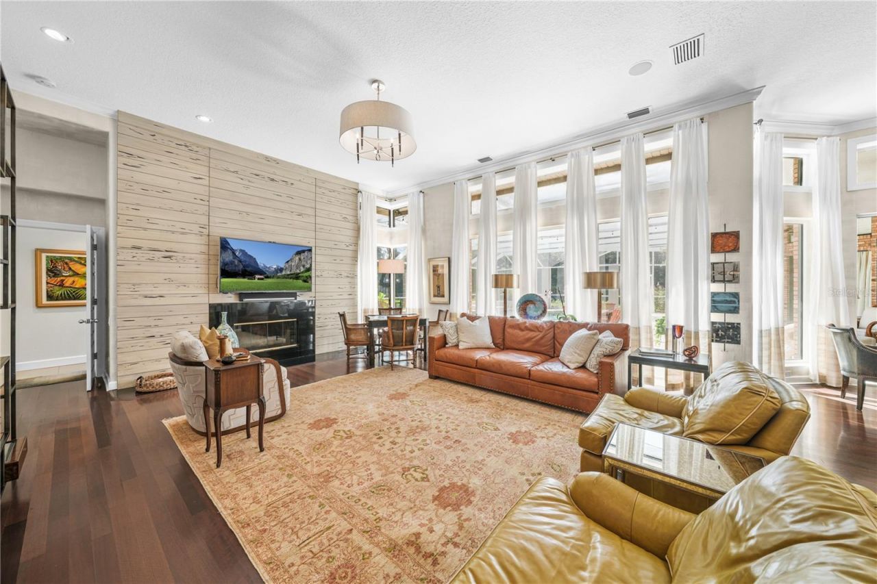 16211 Villarreal De Avila, Tampa, FL 33613 Photo