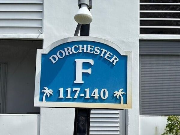 120 Dorchester F, West Palm Beach, FL 33417