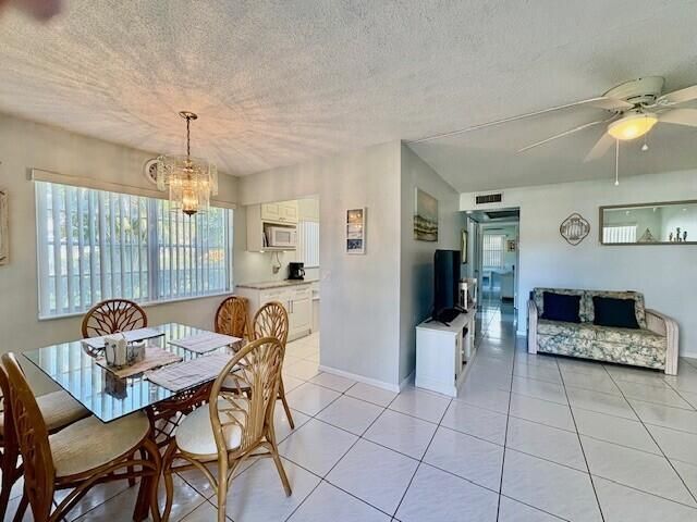 120 Dorchester F, West Palm Beach, FL 33417 Photo