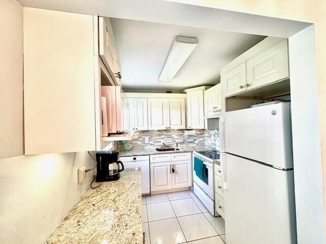 120 Dorchester F, West Palm Beach, FL 33417 Photo