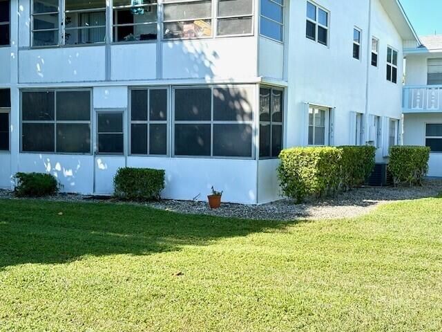 120 Dorchester F, West Palm Beach, FL 33417 Photo