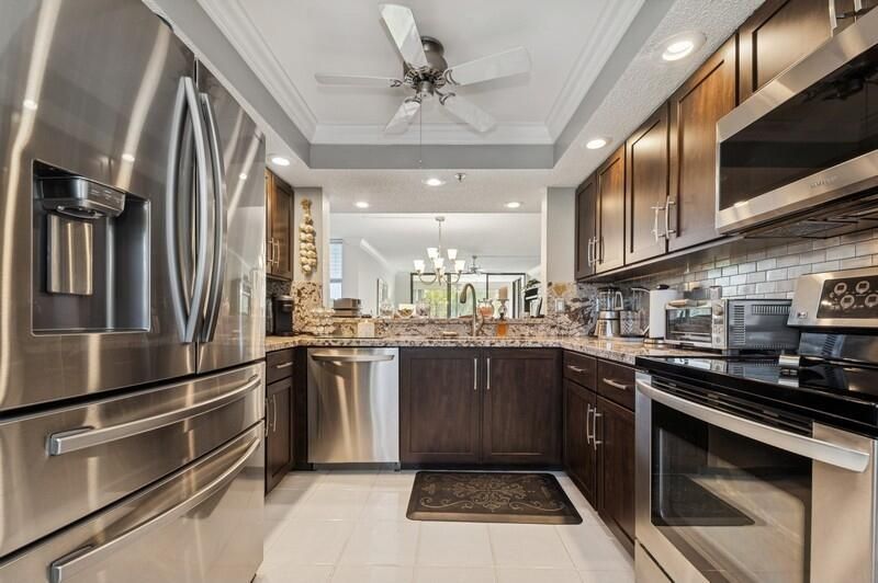 6562 Boca Del Mar Drive, Unit 321, Boca Raton, FL 33433 Photo